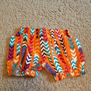 Sado Chevron Patterned Shorts
